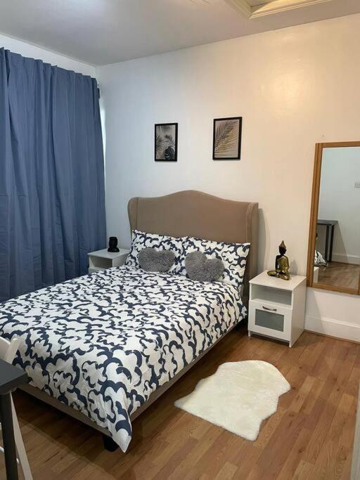 3 Bed Flat With Balcony Central Londyn Zewnętrze zdjęcie