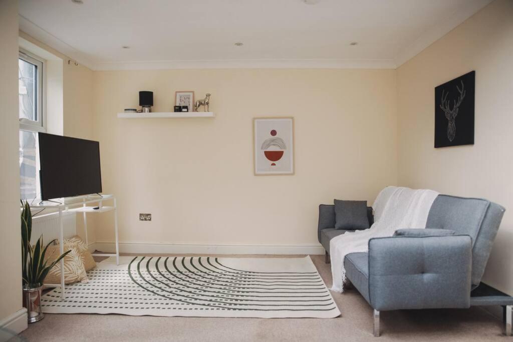 3 Bed Flat With Balcony Central Londyn Zewnętrze zdjęcie