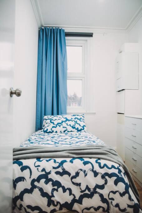 3 Bed Flat With Balcony Central Londyn Zewnętrze zdjęcie